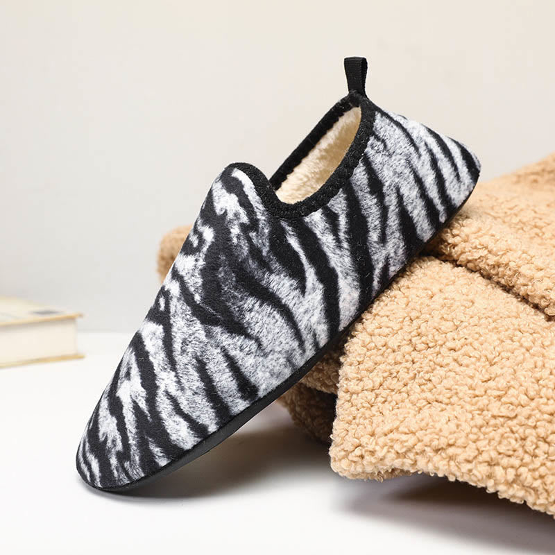 Plus Size Tiger Slipper Socks - image 7