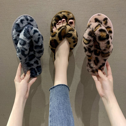 Plus Size Leopard Print Slippers - image 2