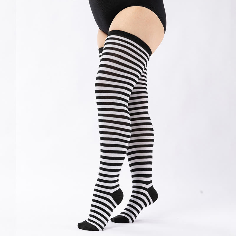 Plus Size Stripe Thigh High Socks(2 Pairs) - image 9