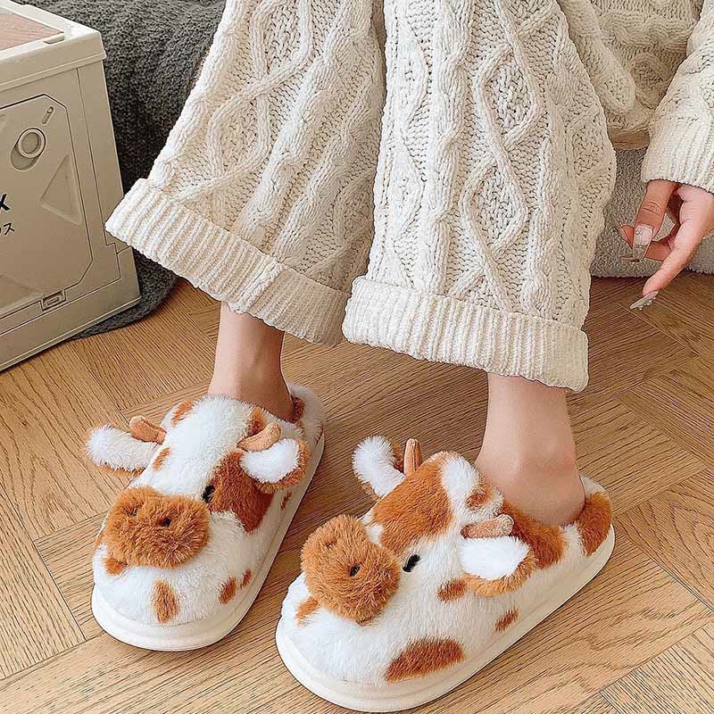 Plus Size Plush Cow Slippers - image 2