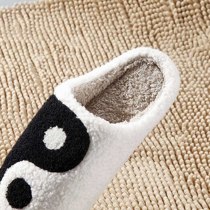 Plus Size Tai Chi Diagram Slippers - image 4