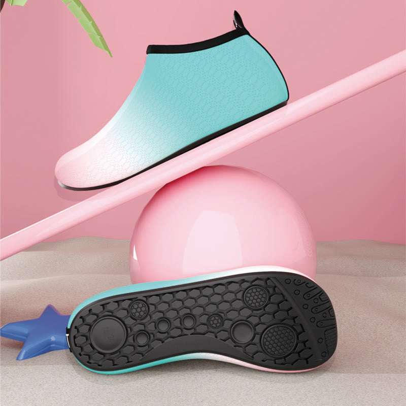Plus Size Quick Drying Slippers - image 1