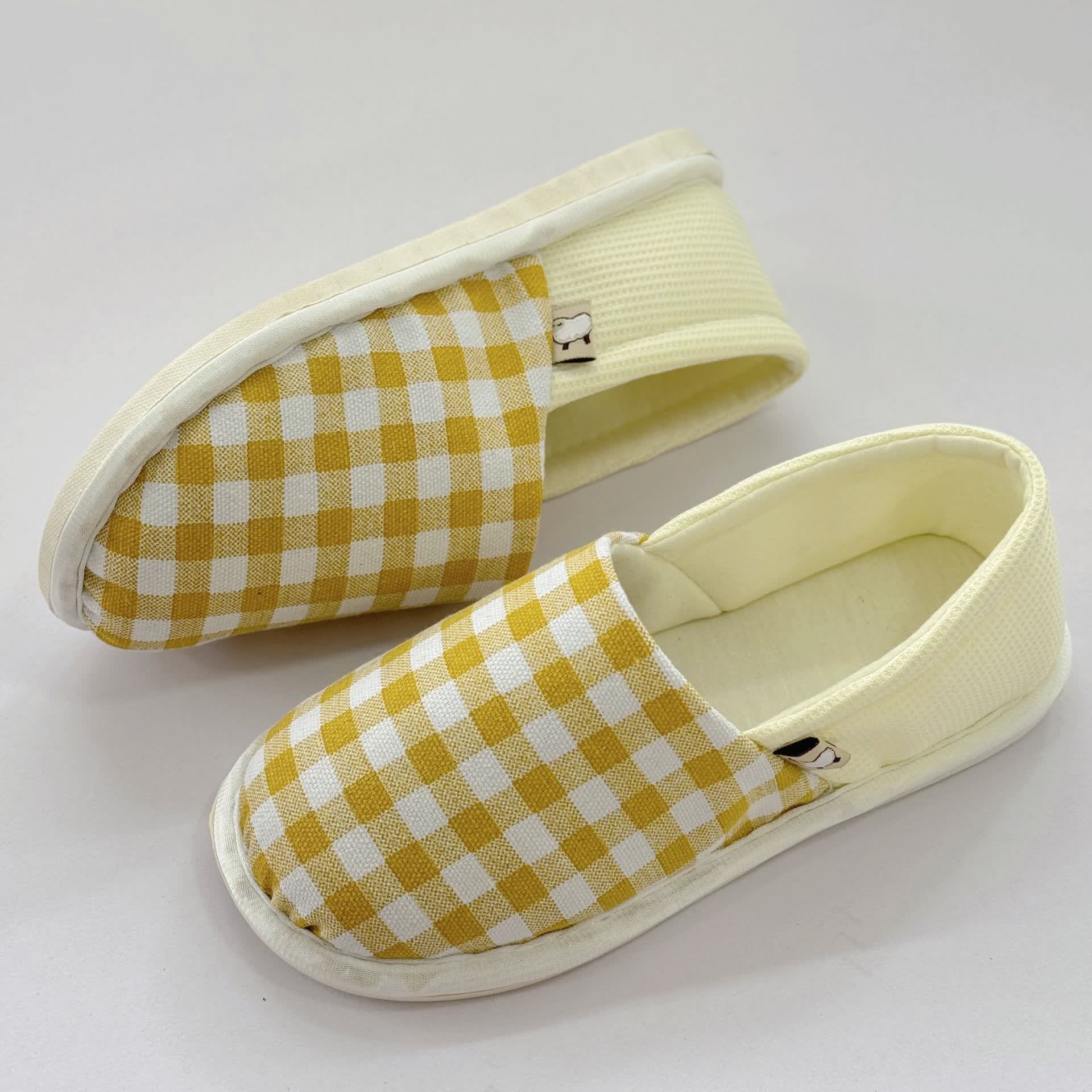 Plaid Print Non-Slip Canvas Home Slippers - image 3