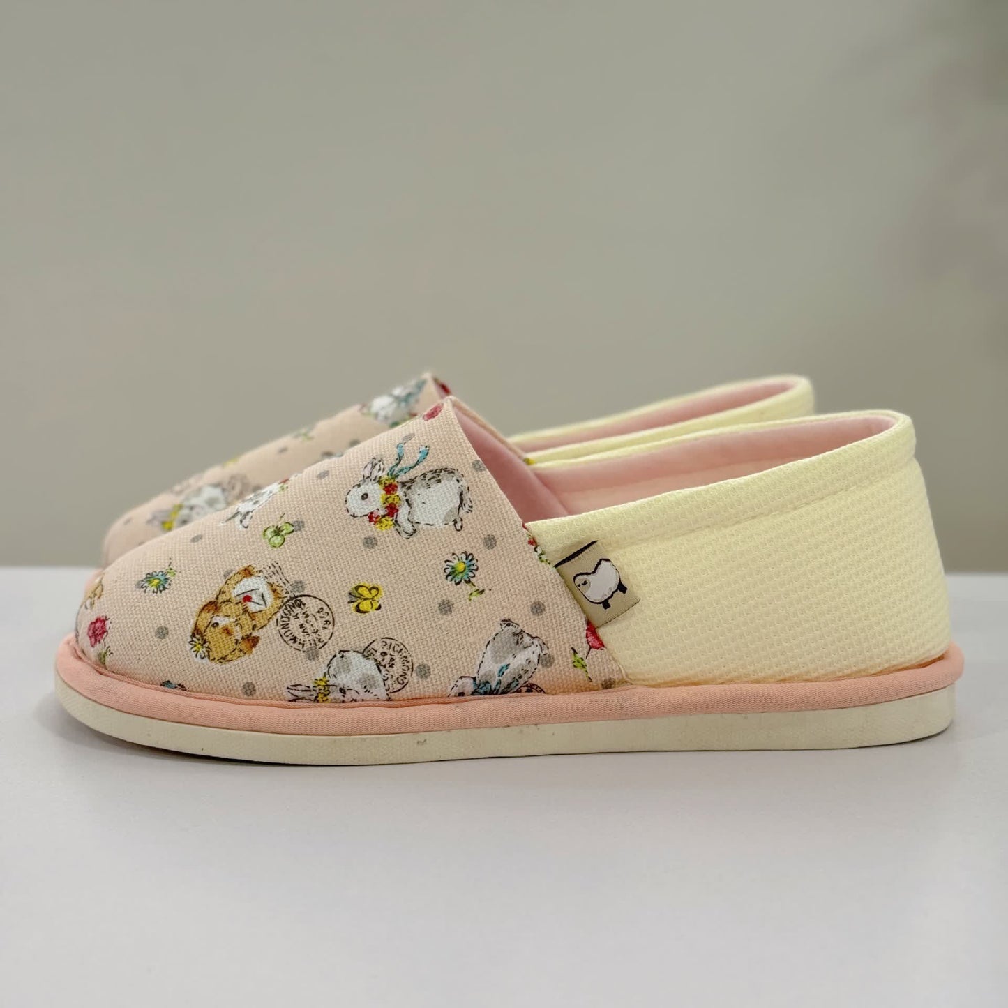 Rabbit Print Non-Slip Canvas Home Slippers - image 2