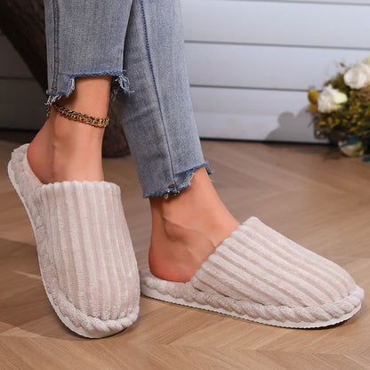 Solid Color Closed-Toe Home Thick Sole Warm Slippers - image 1