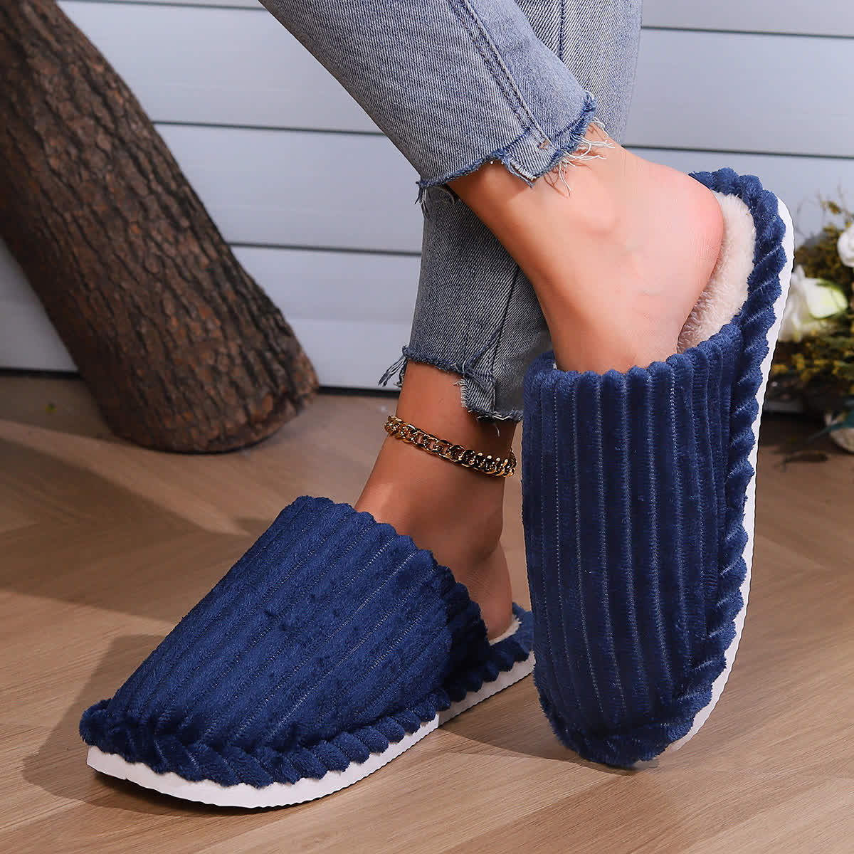 Solid Color Closed-Toe Home Thick Sole Warm Slippers - image 9