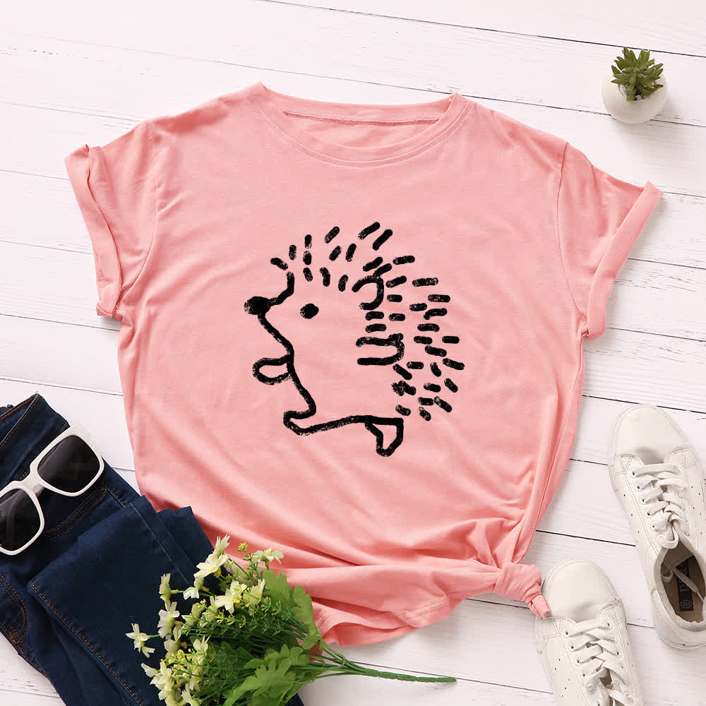 Plus Size Hedgehog Print Round Neck Short Sleeve T-Shirt - Dark Pink - 5XL - image 7