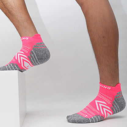 Bright Color Arrow Breathable Sports Ankle Socks(6 Pairs) - Pink - EU39-44(US6-10) - image 1