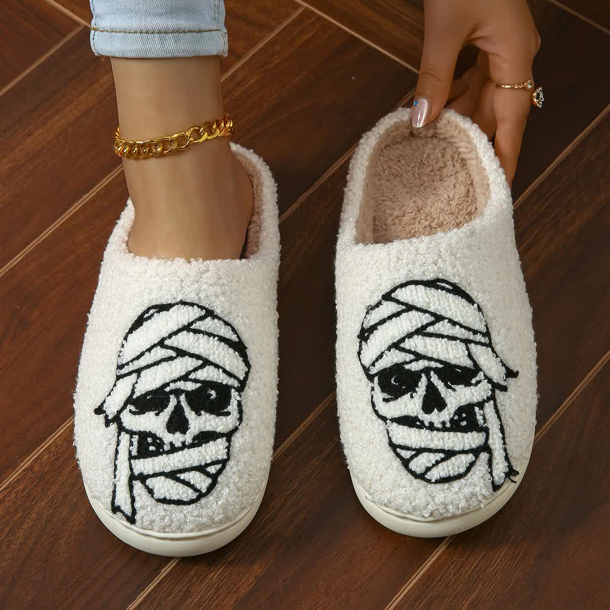 Plus Size Halloween Bandage Skull Print Slippers - White - EU44-45(US10-11) - image 1