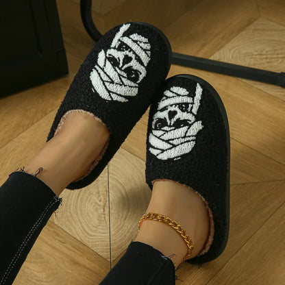 Plus Size Halloween Bandage Skull Print Slippers - image 9