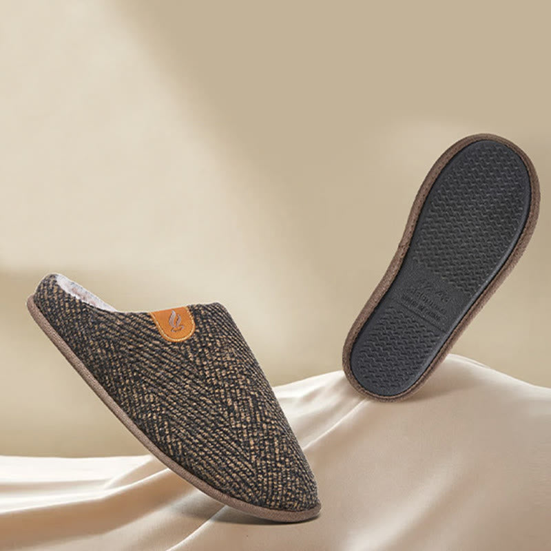 Plus Size Minimalist Style Slippers - image 4