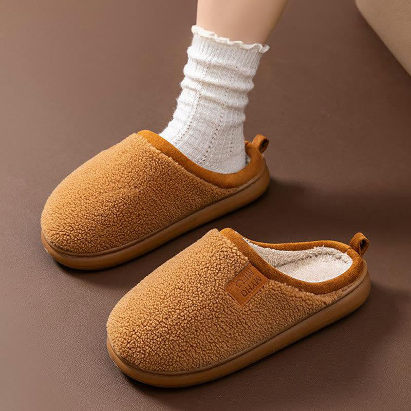 Plus Size Simple Plush Slippers - image 2