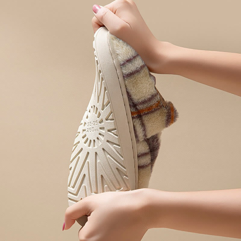 Plus Size Grid Design Slippers - image 9