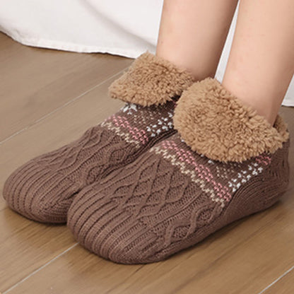 Plus Size Snowflake Slipper Socks - image 20