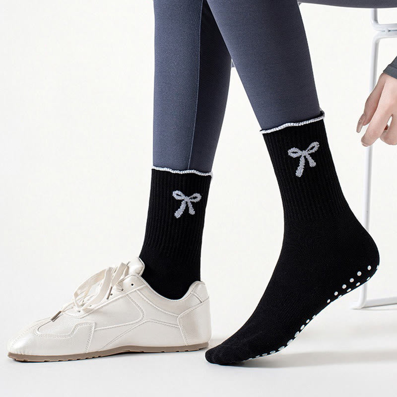 Delicate Bow Embroidery Grip Socks(4 Pairs) - image 6