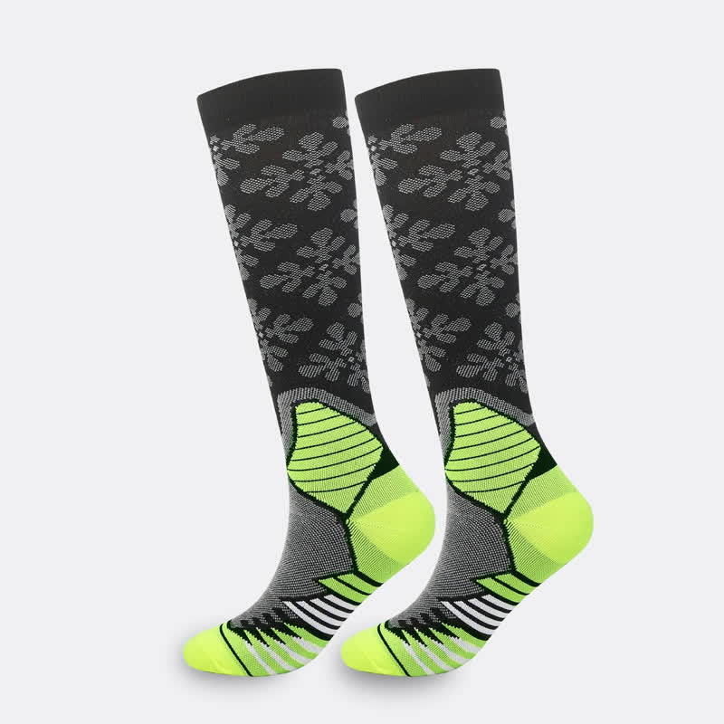Snowflake Print Compression Socks(5 Pairs） - Green - S/M - image 4