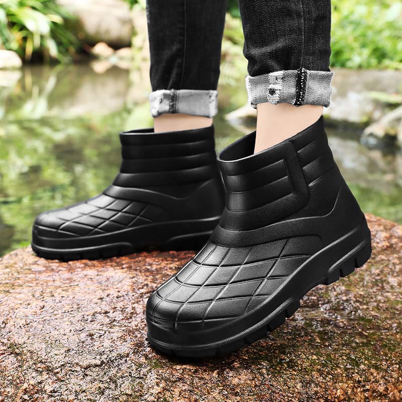 Plus Size Waterproof Thicken Work Shoes - image 1