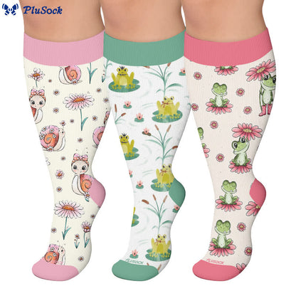Plus Size Frog Snails Compression Socks - image 0