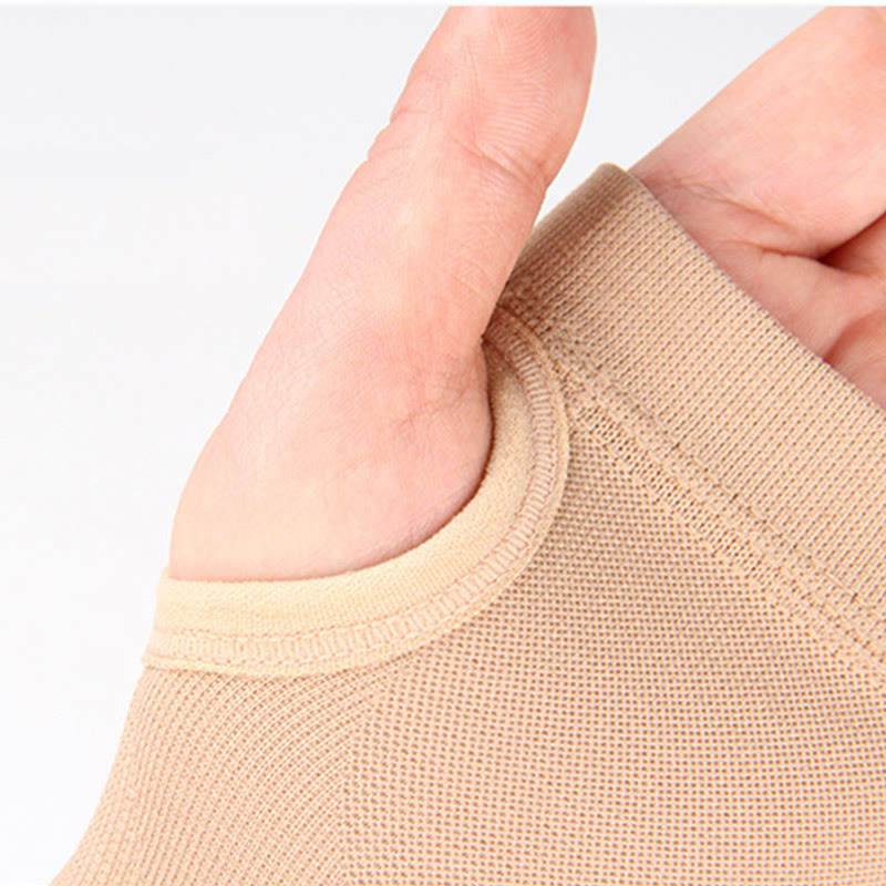 Wrist Recovery Extended Compression Gloves - image 4